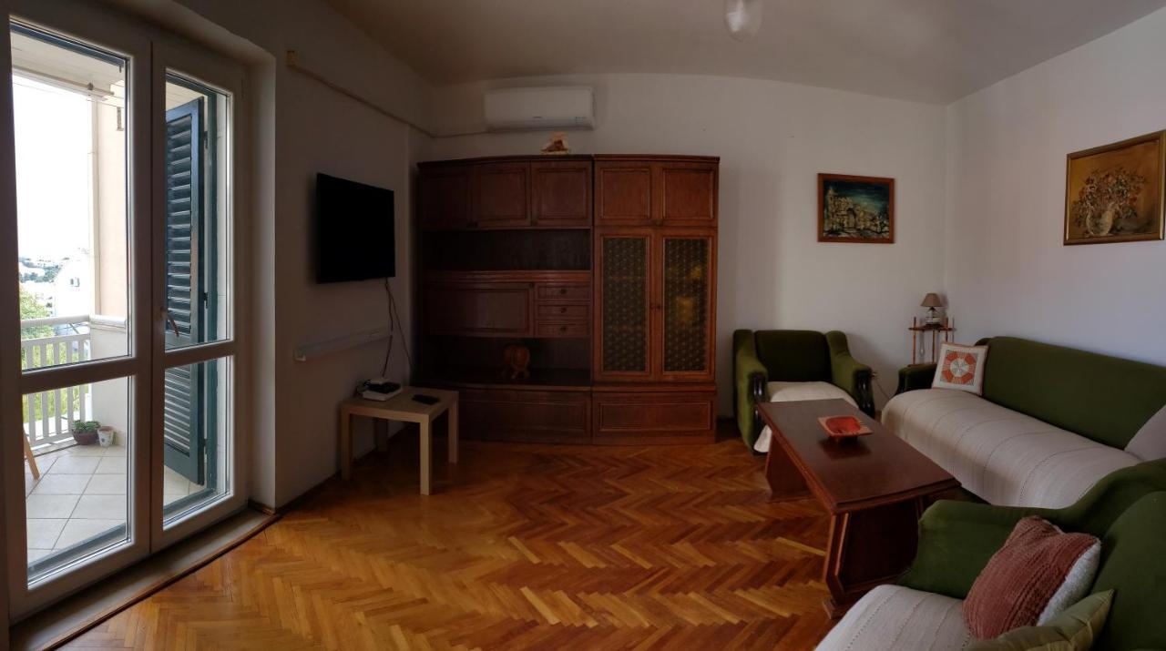 Pine Tree Apartment Дубровник Экстерьер фото